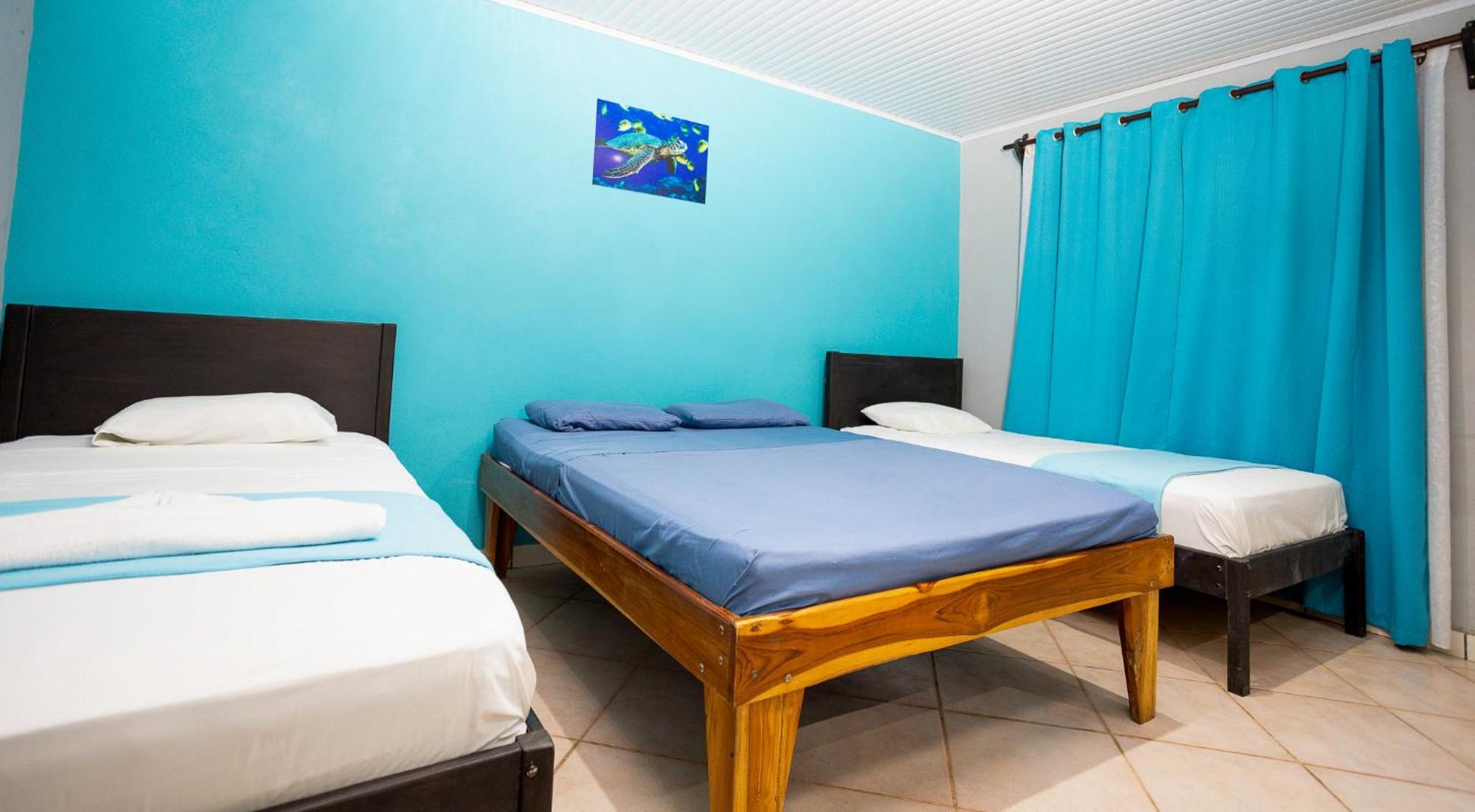 Hospedaje Colibri Manuel Antonio Eksteriør bilde
